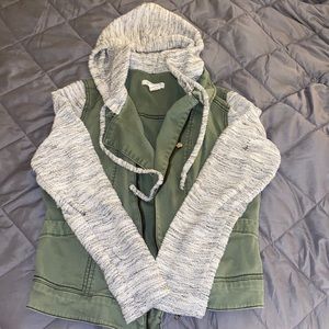 Light weight jacket